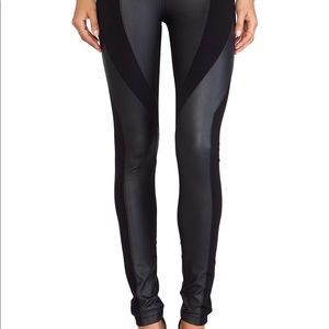 BCBG AARIC leather leggings